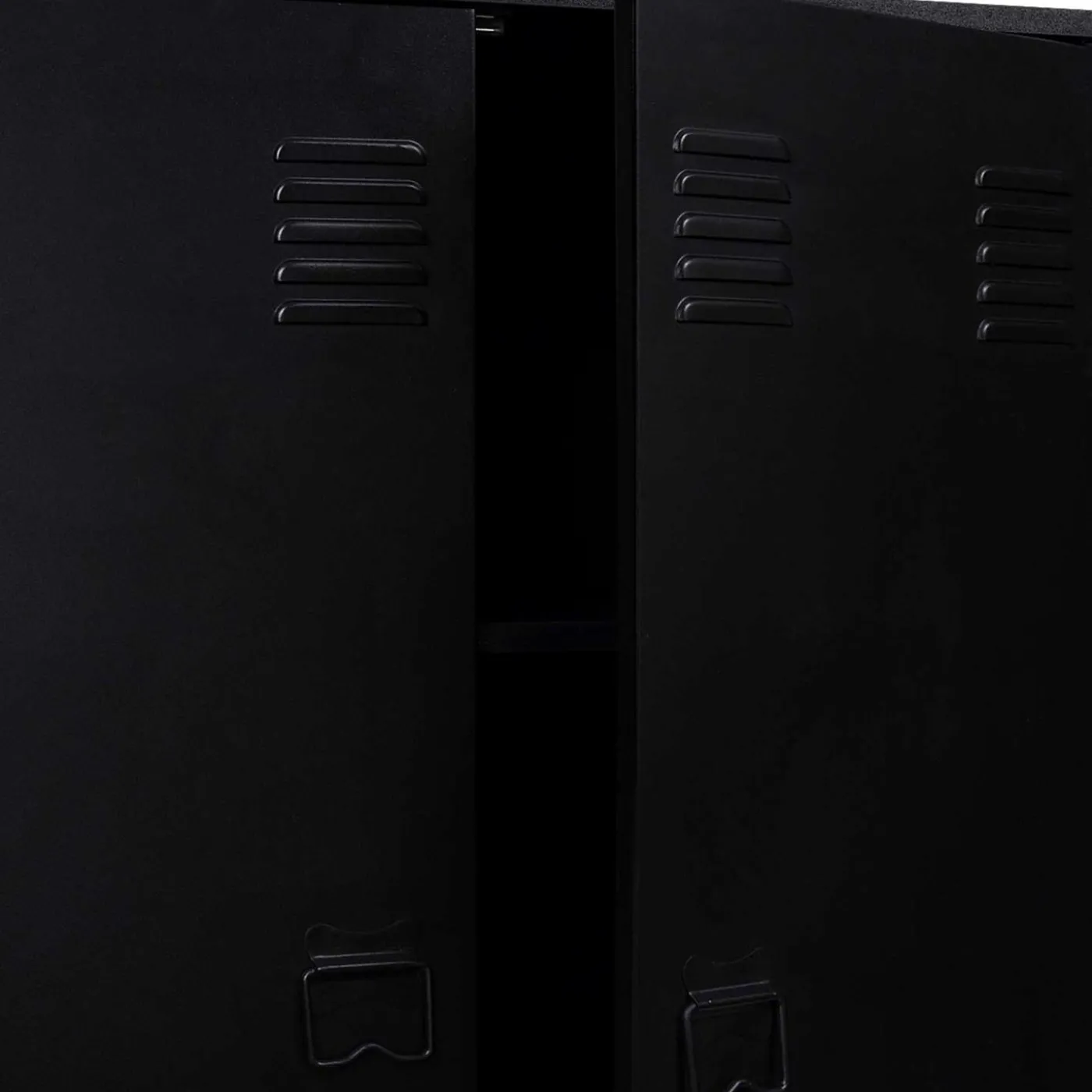 Armoire basse métallique noire
