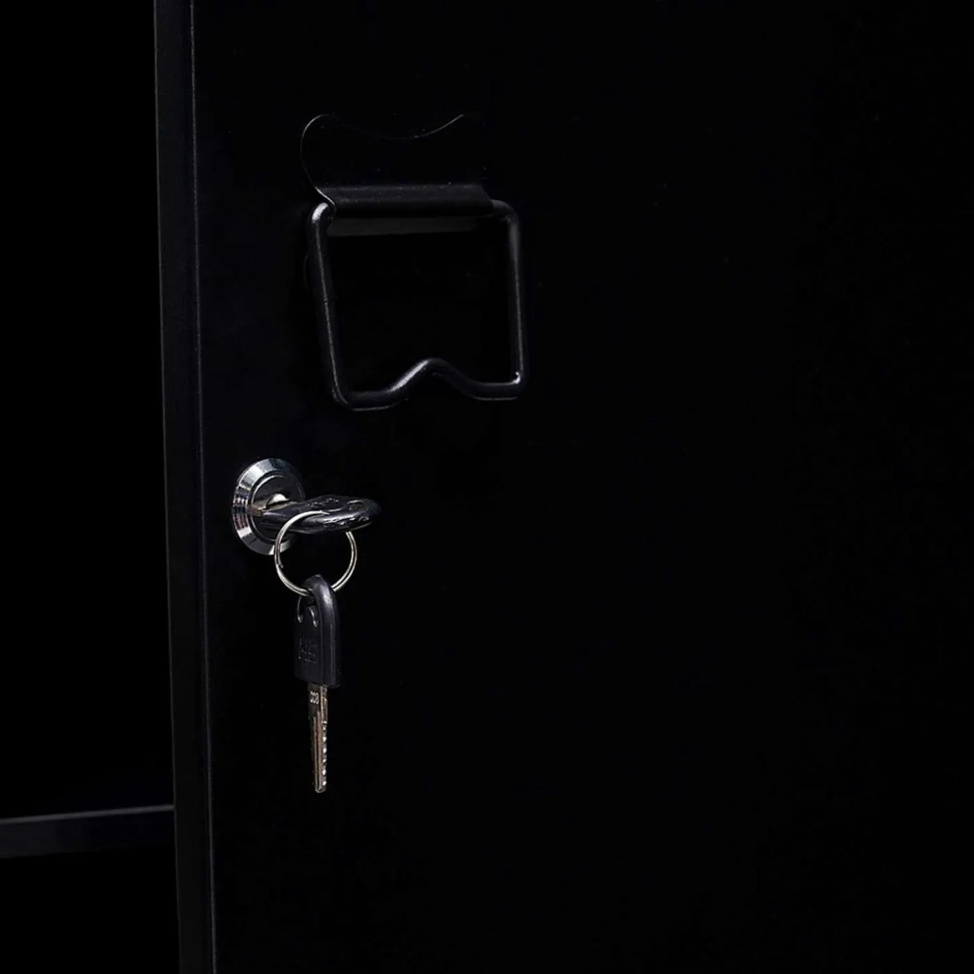 Armoire vestiaire métallique noire