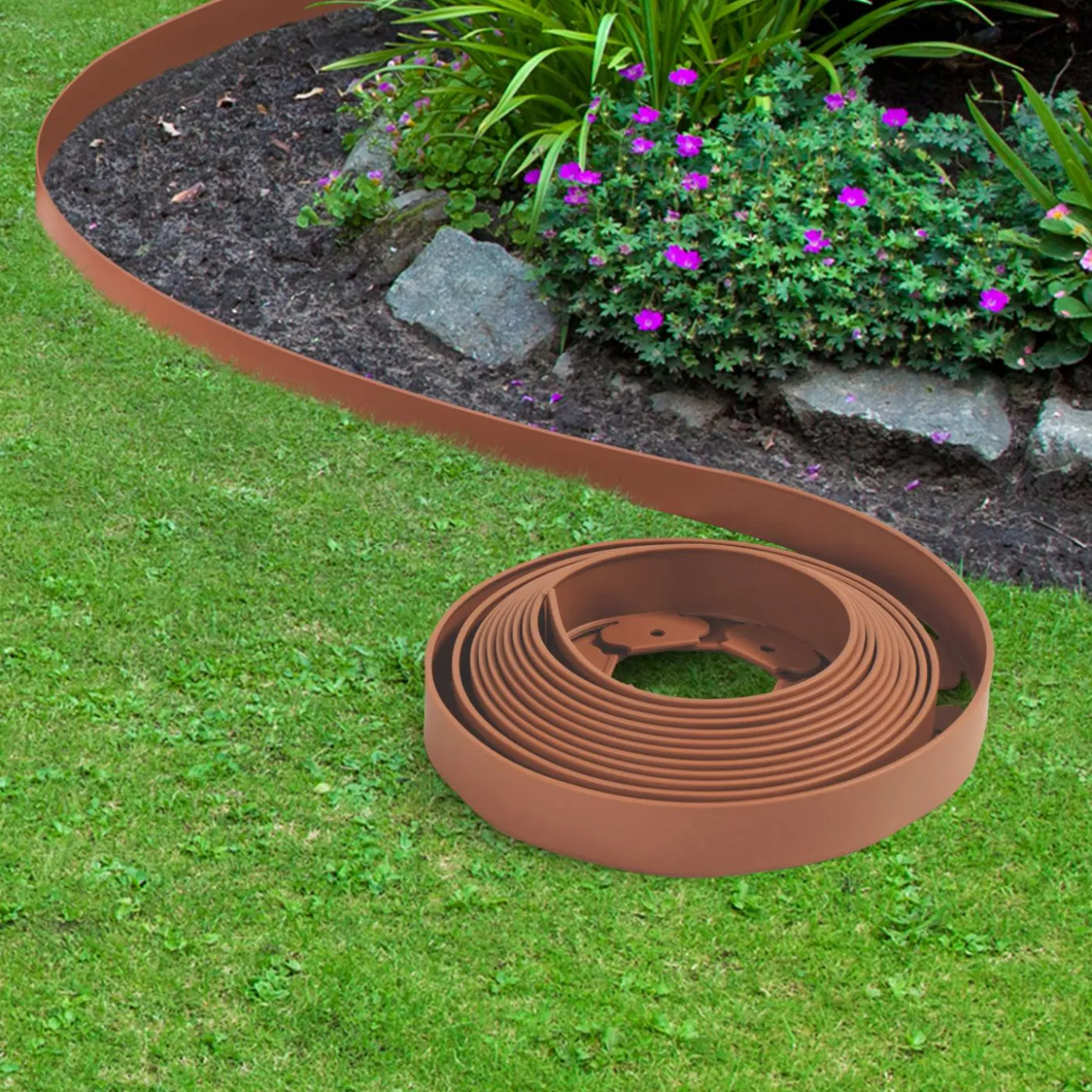 Bordure de jardin flexible marron terracotta à planter