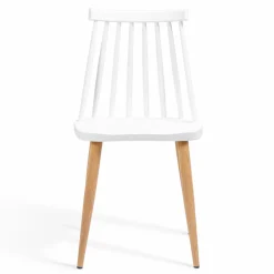 Chaises à barreaux blanches style scandinave