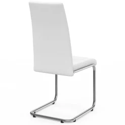 Chaises blanches de salle à manger