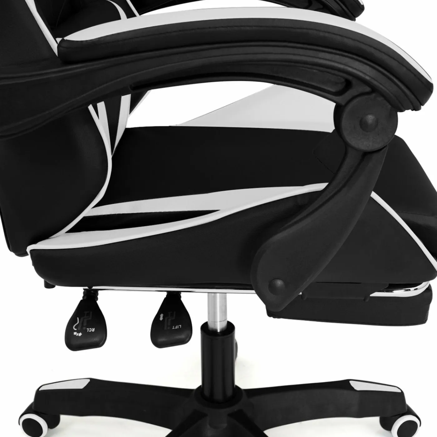 Fauteuil gamer réglable et inclinable avec repose-pied et coussins noir et blanc