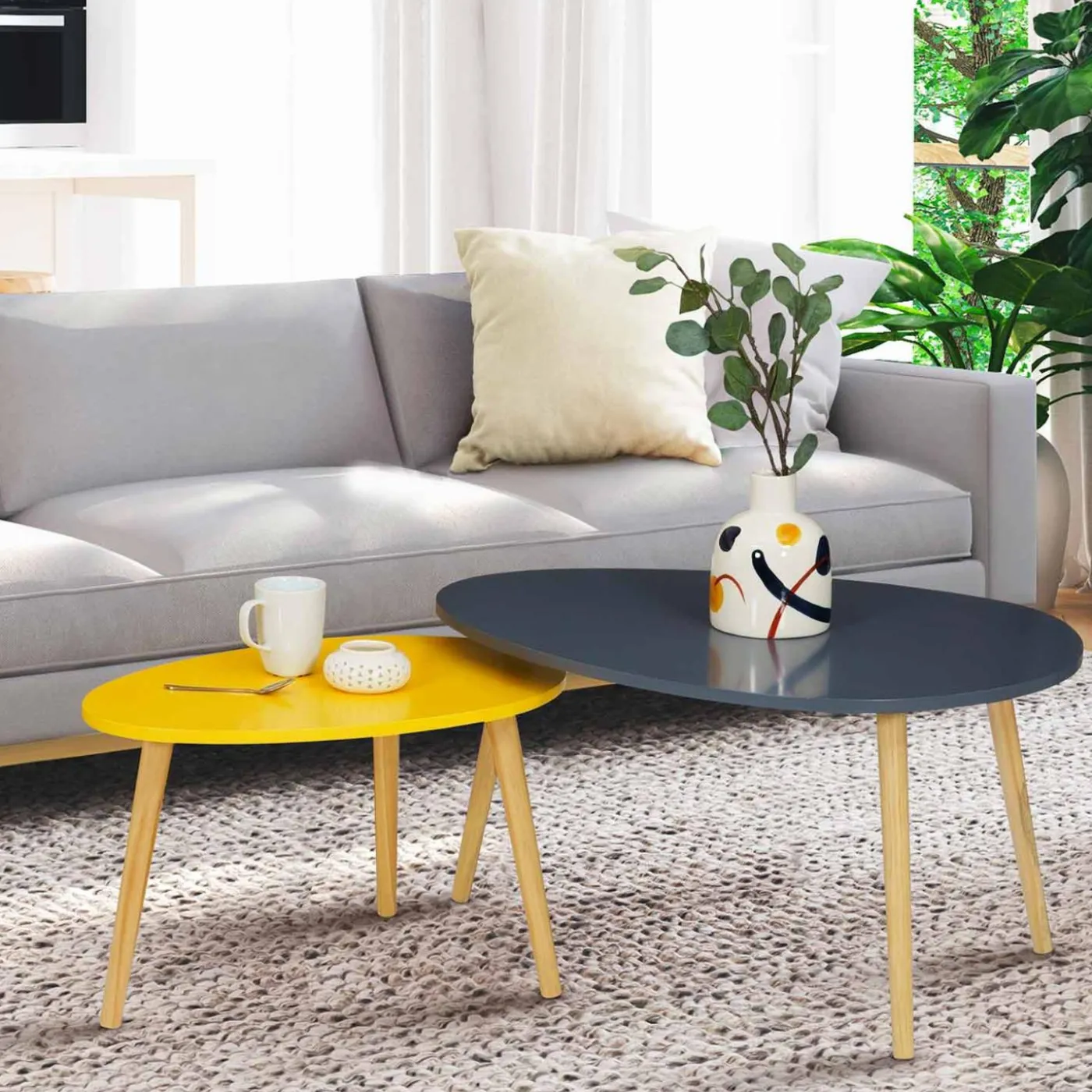 Lot de 2 tables gigognes scandinaves laquées gris et jaune