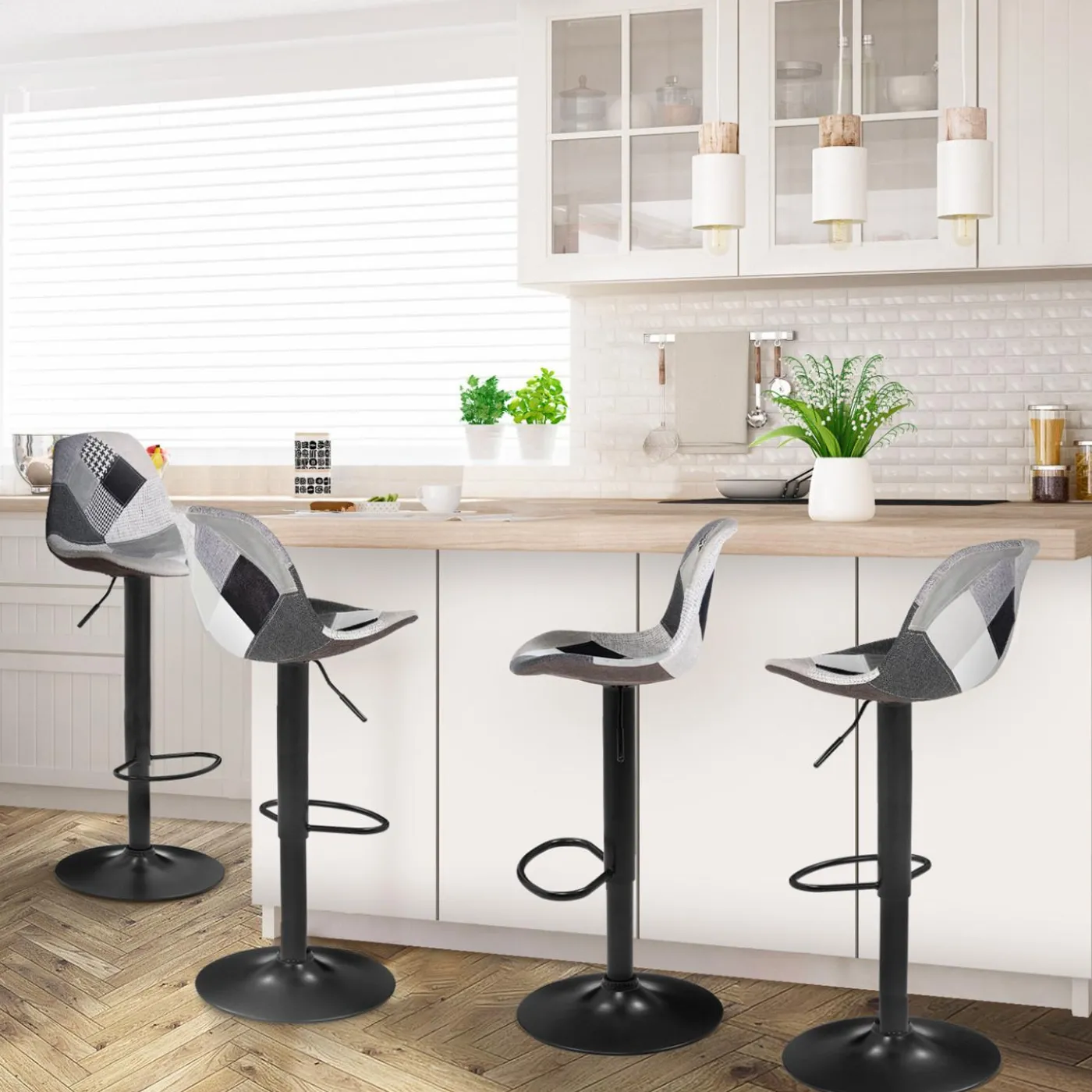 Lot de 4 tabourets de bar design patchworks noir, gris et blanc