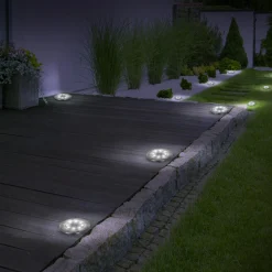 Spots solaires extérieur LED