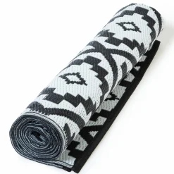 Tapis extérieur terrasse motifs géométriques noir et blanc 160 x 260 cm