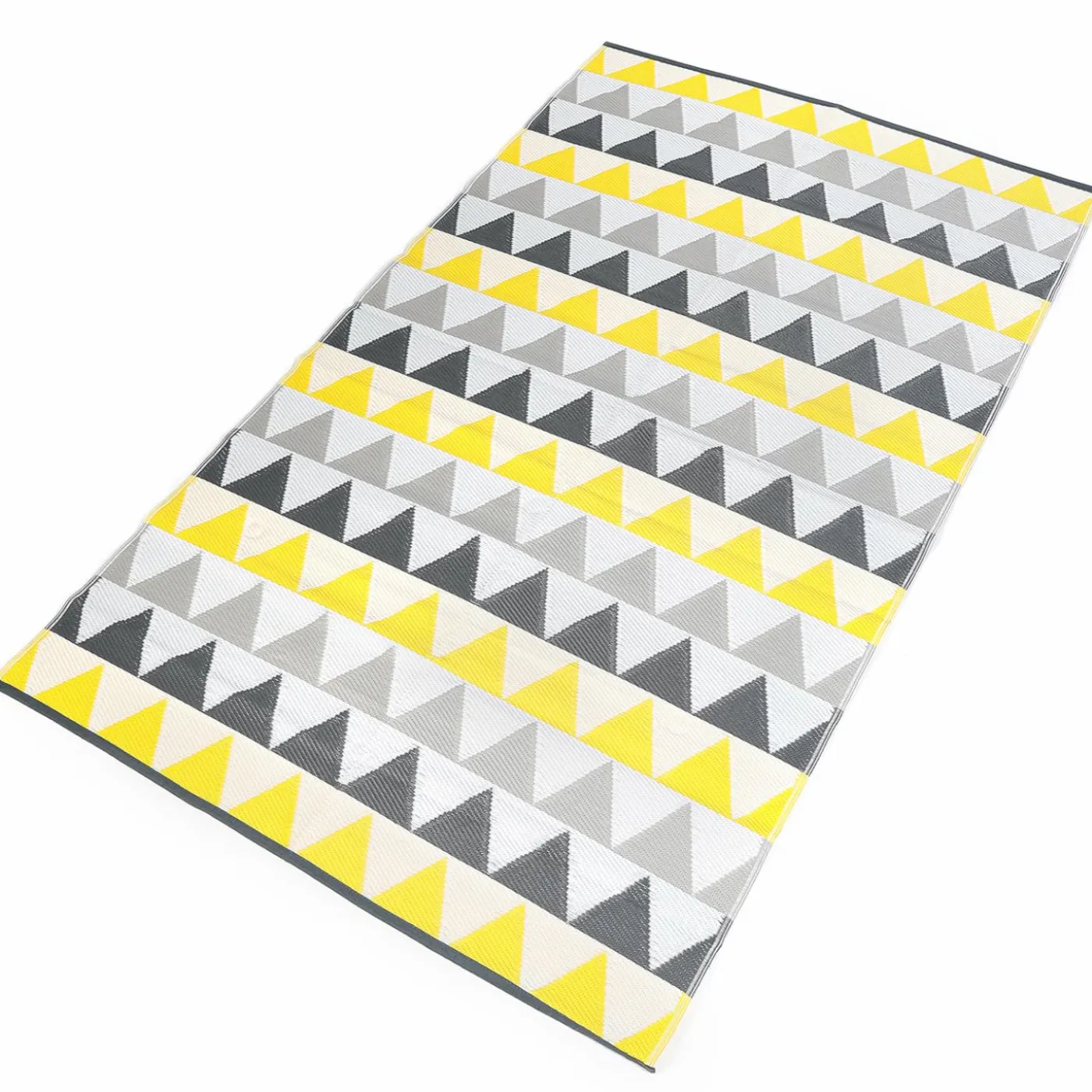 Tapis extérieur terrasse motifs triangles gris et jaune 180 x 280 cm