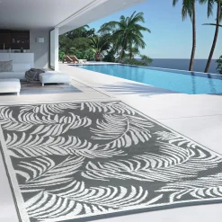 Tapis extérieur terrasse motif tropical gris et blanc 160 x 260 cm